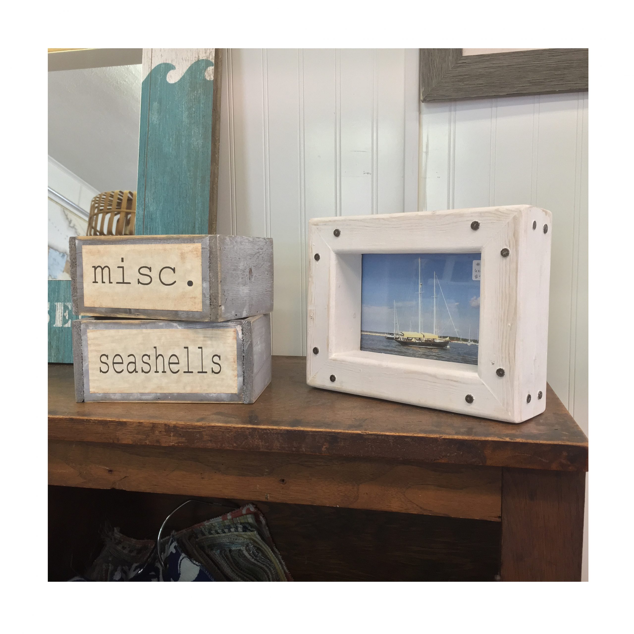 PICTURE FRAMES